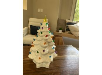 Vintage Lighted Christmas Tree - White, Battery Powered
