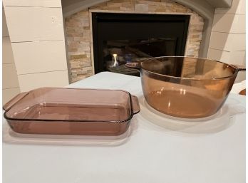 Vintage Pyrex Cranberry Baking Dish And Large Vison Corning Ware Cooking Pot