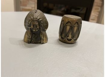 Vintage Native American Salt And Pepper Shakers