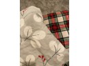 Blanket Lot 1 (set Of 2): 1 King Duvet Cover, 1 XL Soft Plaid Blanket