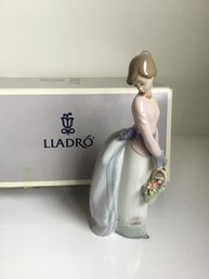 Lladro Basket Of Love Figurine Porcelain - Retired