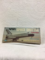 NASA Space Shuttle 1/77 Scale Model Kit Appear Complete New In Open Box