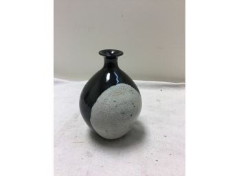 Beautiful 7 Inch Tall Vase Signed By Artist