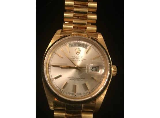 Beautiful Gold Oyster Perpetual Rolex Day Date