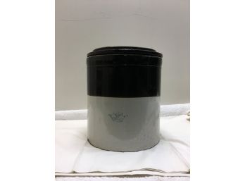 Large 6 Gallon Crock With Cover
